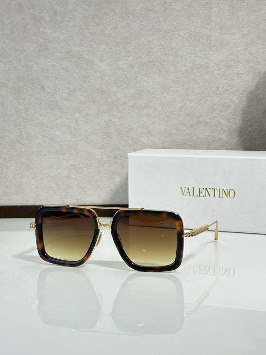 Picture of Valentino Sunglasses _SKUfw77894899fw